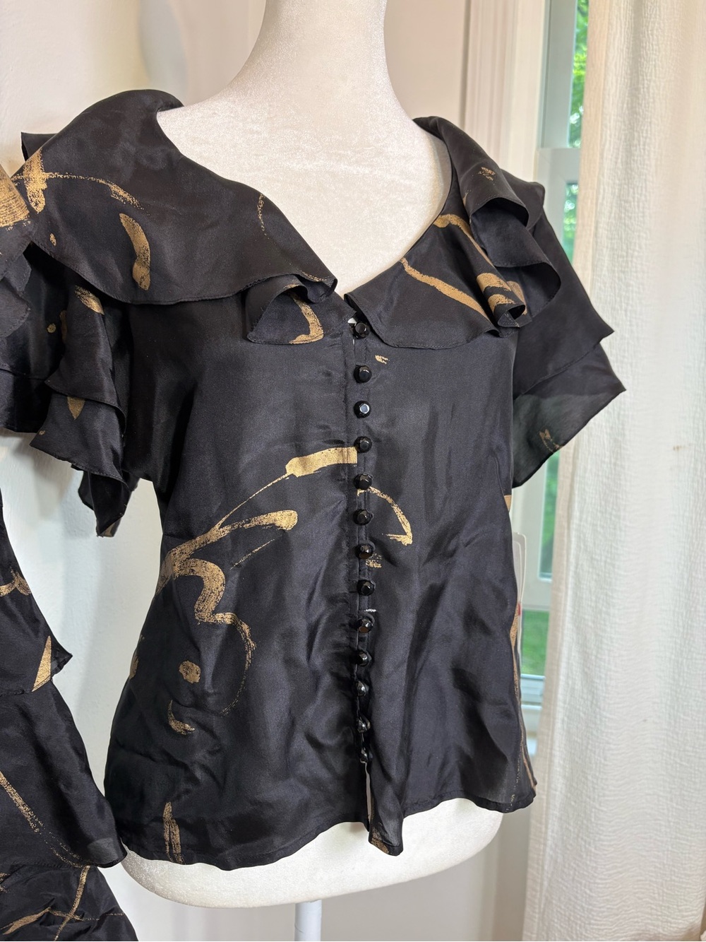 NWT Lauren Ralph Lauren 2 Piece 100% silk ruffle gold splash blouse skirt 4/6 S - Picture 5 of 16